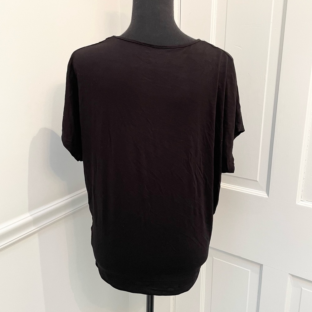 American Eagle Flowy V Neck Top - image 6